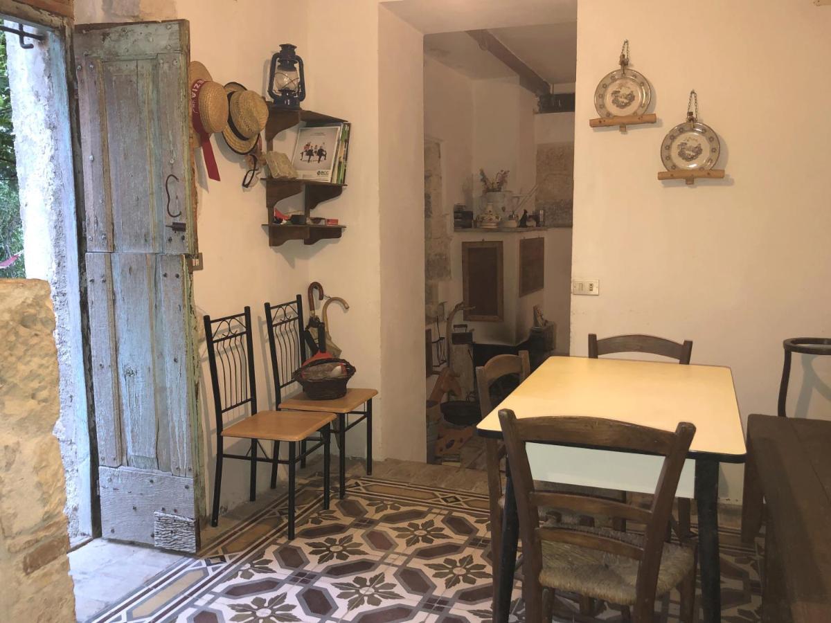 Гостьовий будинок Ai Limiti • 67 • Stonehouse Palombaro Екстер'єр фото