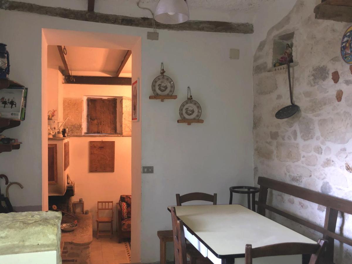 Гостьовий будинок Ai Limiti • 67 • Stonehouse Palombaro Екстер'єр фото
